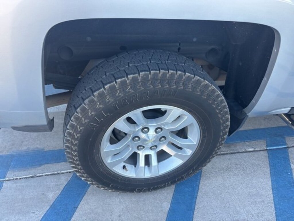 Used 2018 Chevrolet Silverado 1500 LT Truck Crew Cab