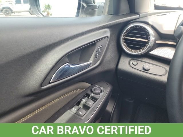 2025 Chevrolet Trax Activ - Photo 34