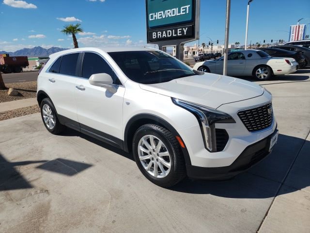 Used 2019 Cadillac XT4 Luxury with VIN 1GYAZAR47KF112729 for sale in Parker, AZ