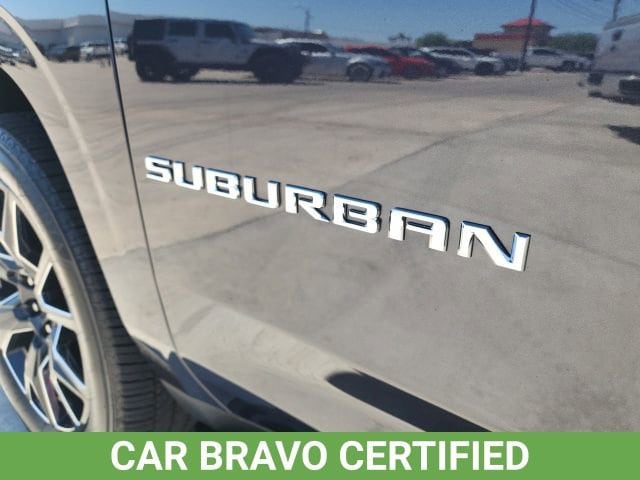 2025 Chevrolet Suburban Premier - Photo 14