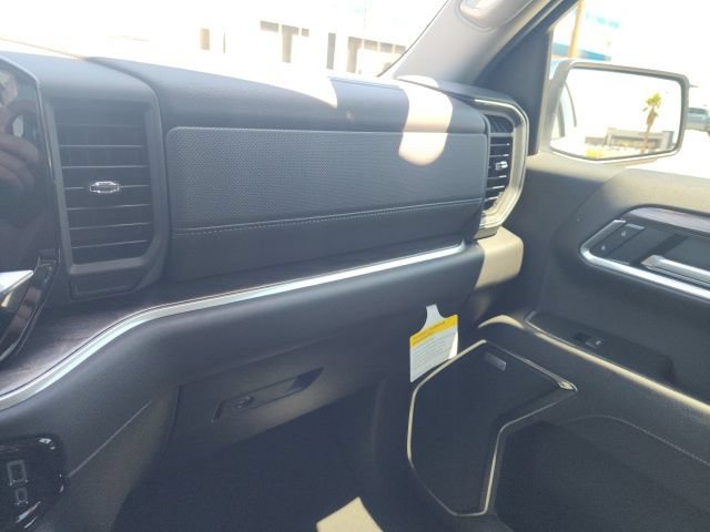 2026 Chevrolet Silverado 1500 LTZ - Photo 40