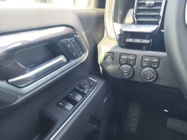 2026 Chevrolet Silverado 3500 HD LTZ - Photo 52