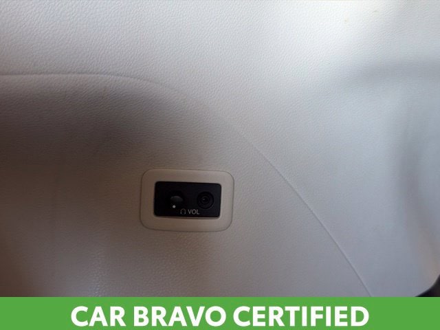 2023 Toyota Sienna Platinum - Photo 48