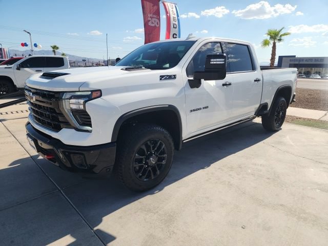 2026 Chevrolet Silverado 3500 HD LTZ - Photo 8