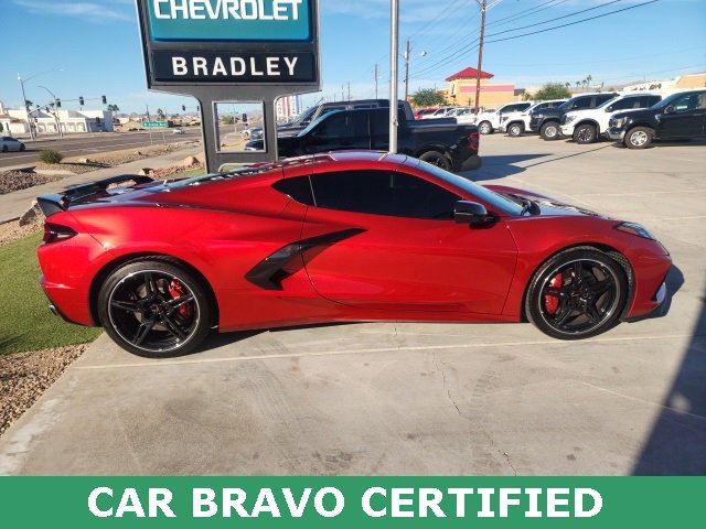 2021 Chevrolet Corvette Stingray 2LT photo 3