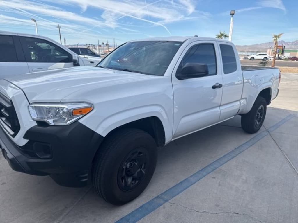 Used 2022 Toyota Tacoma SR Truck Access Cab