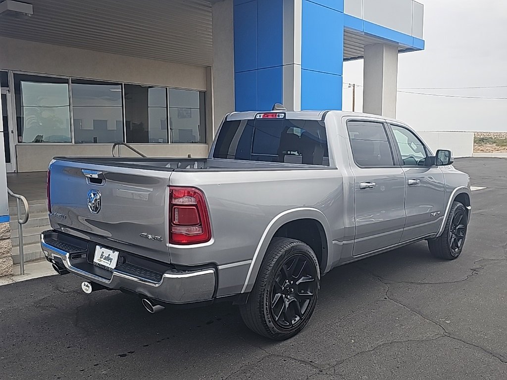 2022 Ram 1500 Laramie photo 3
