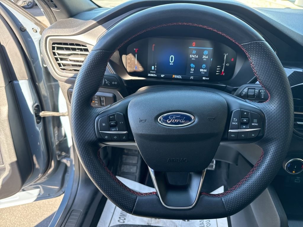 2023 Ford Escape ST-Line - Photo 11