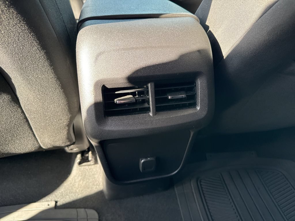 2018 Chevrolet Equinox LT - Photo 23