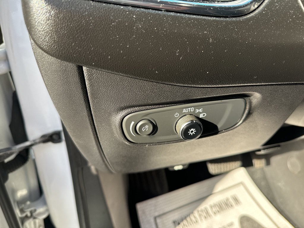 2018 Chevrolet Equinox LT - Photo 16