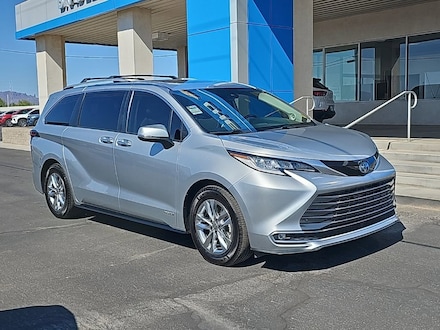 2021 Toyota Sienna Limited