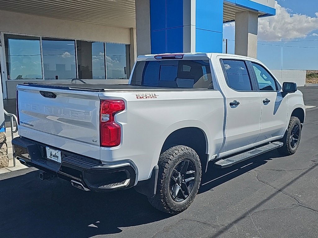 2022 Chevrolet Silverado 1500 LT Trail Boss photo 3