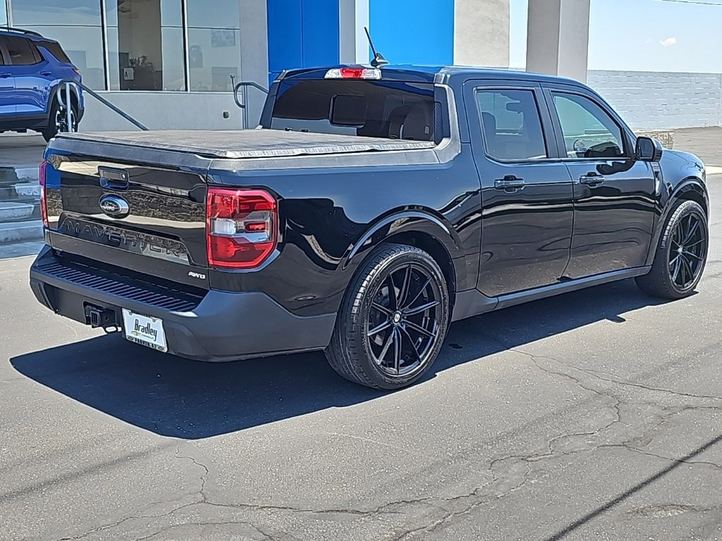 2023 Ford Maverick Lariat photo 3