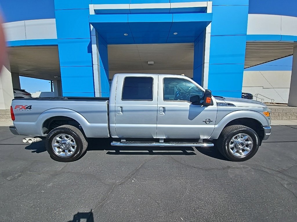 2014 Ford F-350 XLT photo 2