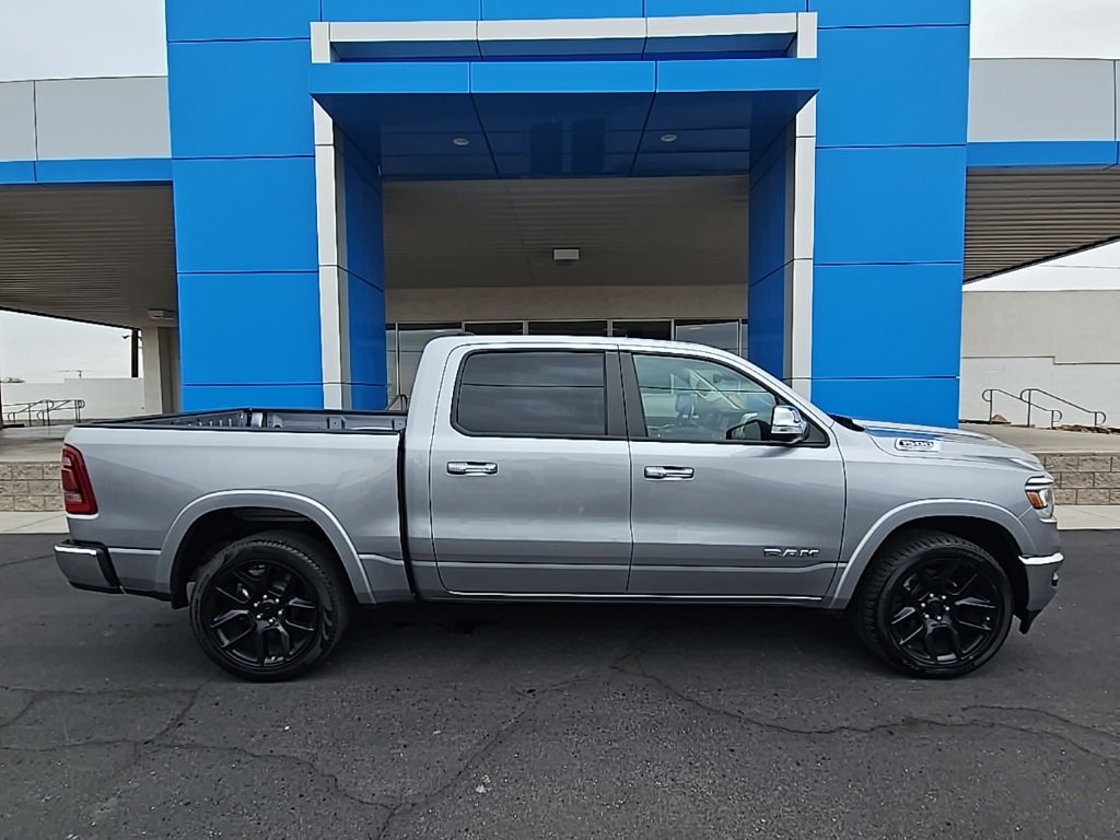 2022 Ram 1500 Laramie photo 2