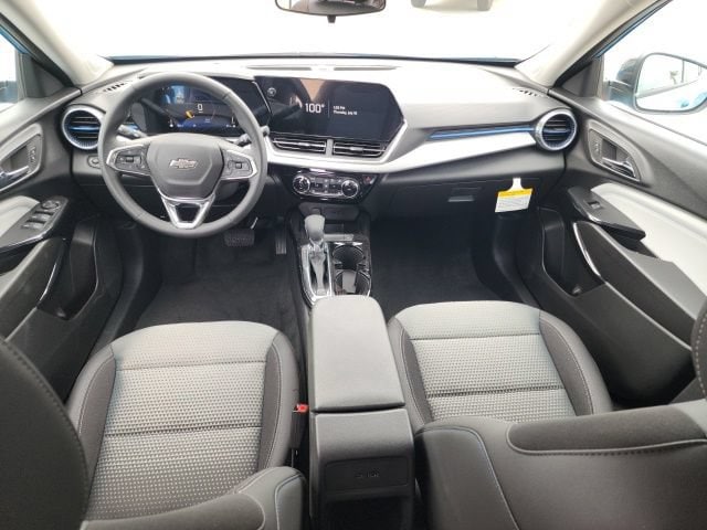 2026 Chevrolet Trax LT - Photo 17