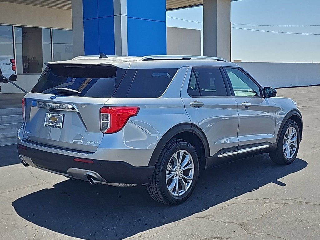 2024 Ford Explorer Limited photo 3
