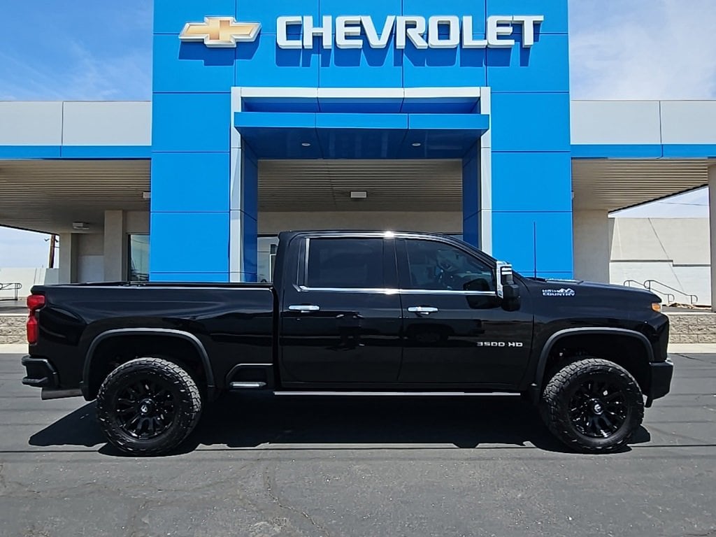 Used 2023 Chevrolet Silverado 3500HD High Country with VIN 1GC4YVEY1PF256452 for sale in Parker, AZ