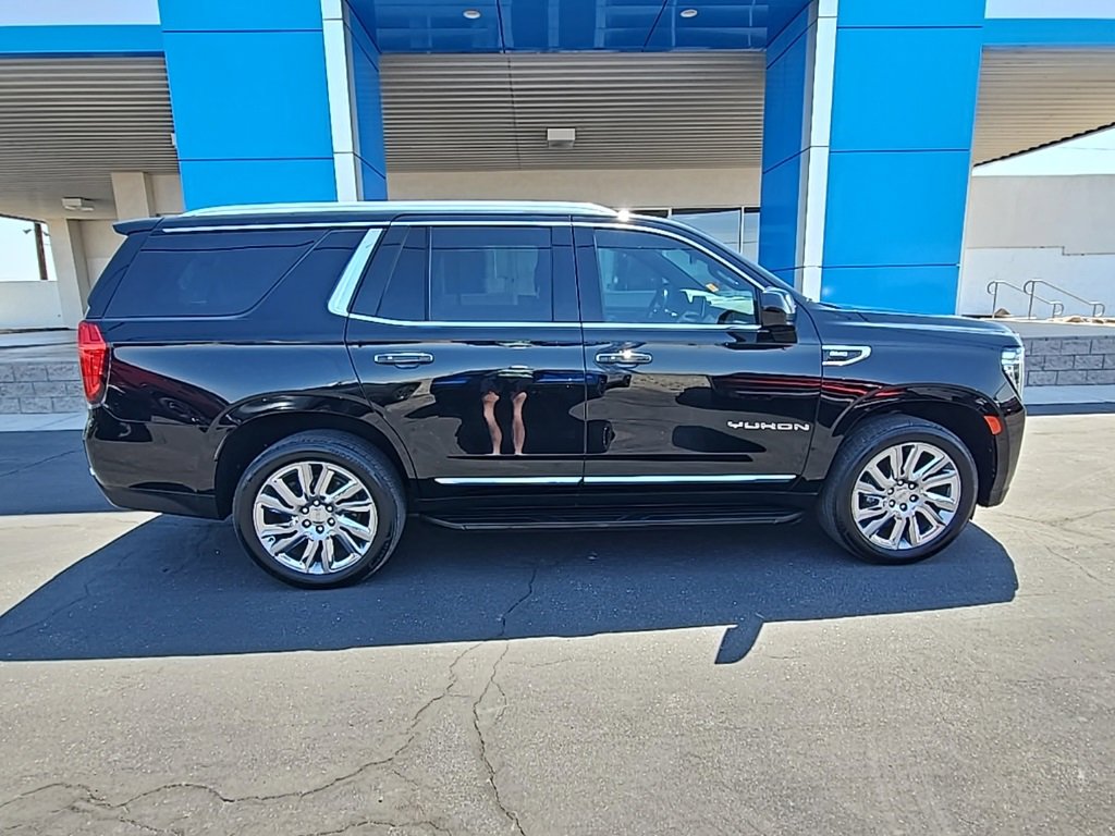 2021 Gmc Yukon SLT photo 2