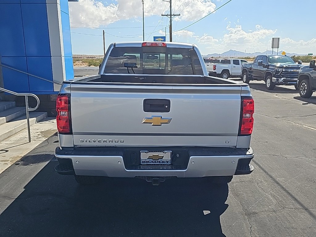 2018 Chevrolet Silverado 1500 LT photo 4