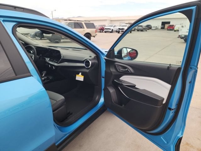 2026 Chevrolet Trax LT - Photo 25