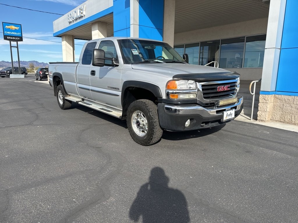 2006 GMC Sierra SLE's photo