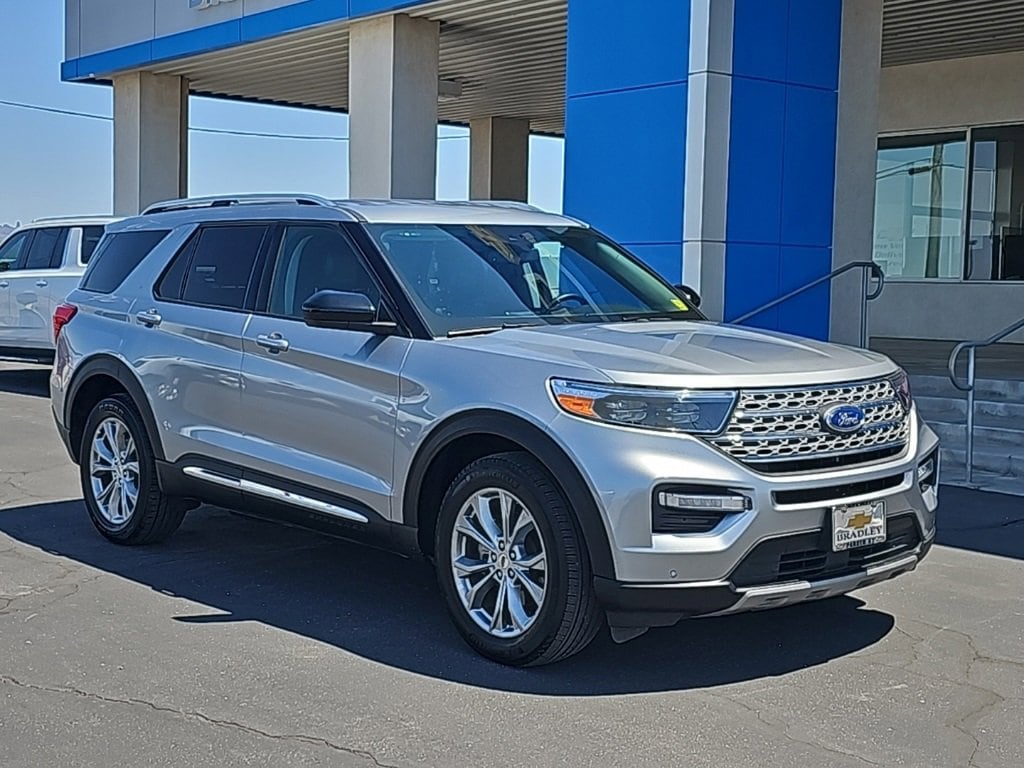 2024 Ford Explorer Limited's photo