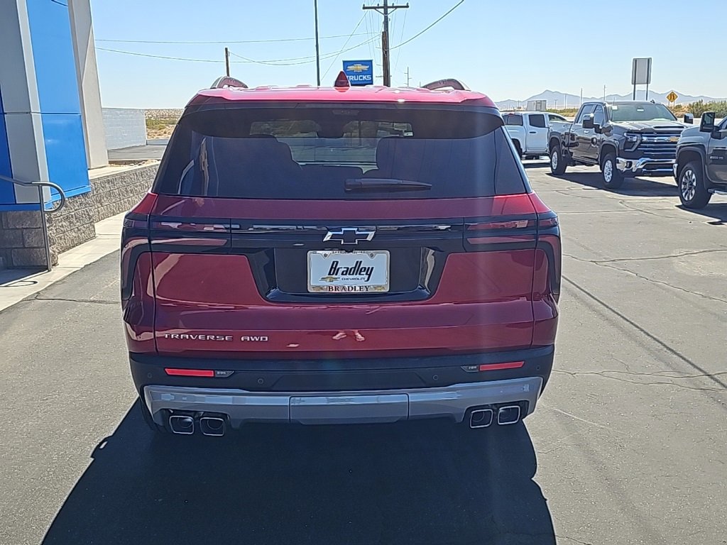 2026 Chevrolet Traverse photo 4