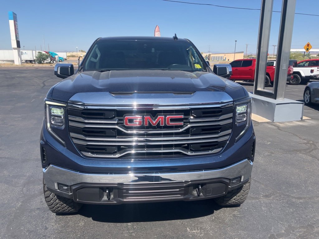 Used 2023 GMC Sierra 1500 SLT with VIN 3GTUUDED8PG176177 for sale in Parker, AZ