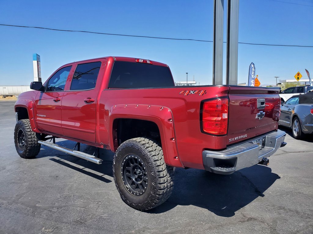 Used 2018 Chevrolet Silverado 1500 LT with VIN 3GCUKREC5JG161654 for sale in Parker, AZ