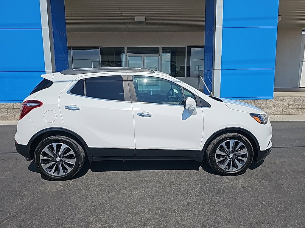 2019 Buick Encore Essence photo 2