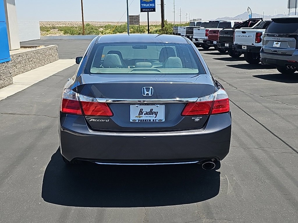 2015 Honda Accord EX photo 4