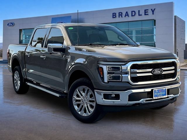 2025 Ford F-150 Lariat Truck SuperCrew Cab