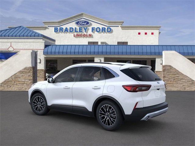 2025 Ford Escape photo 4
