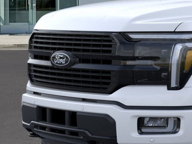 2025 Ford F-150 Platinum - Photo 17