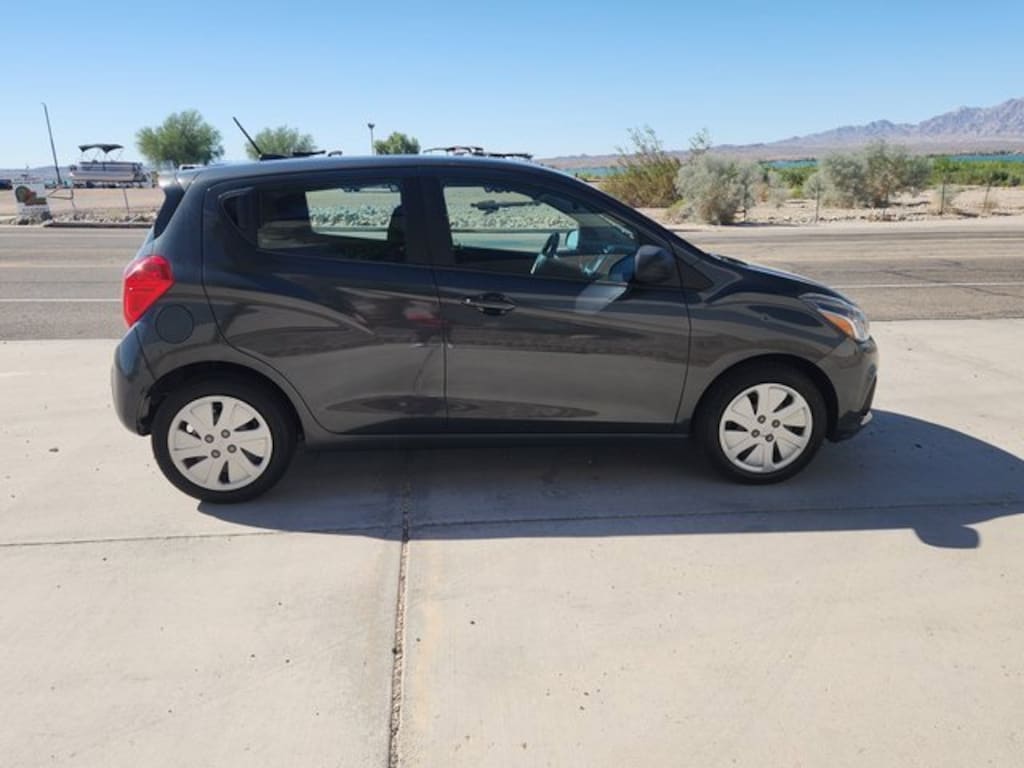 Used 2017 Chevrolet Spark LS CVT Hatchback