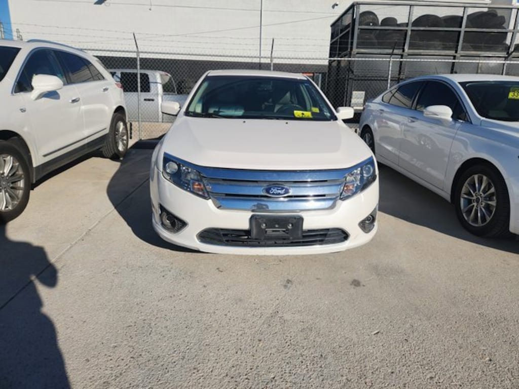 Used 2010 Ford Fusion SEL Sedan