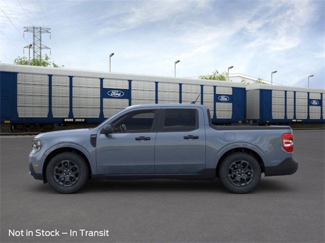 2025 Ford Maverick XLT photo 3