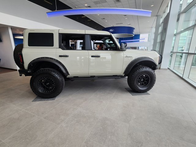 2025 Ford Bronco Badlands photo 4