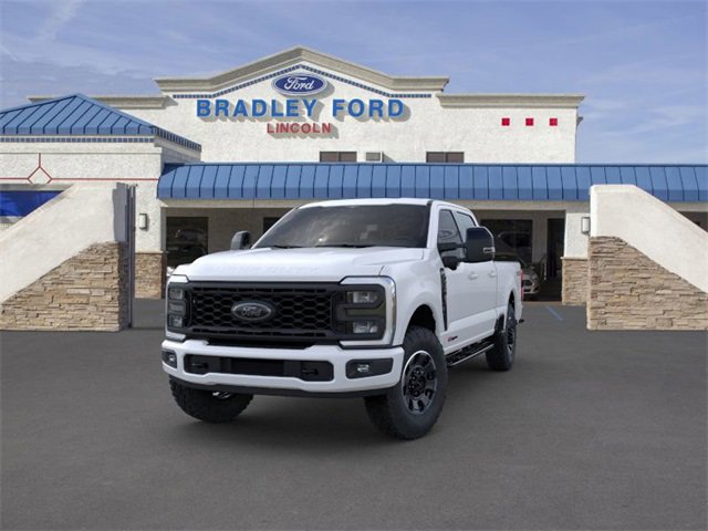 2025 Ford F-250 Lariat photo 2
