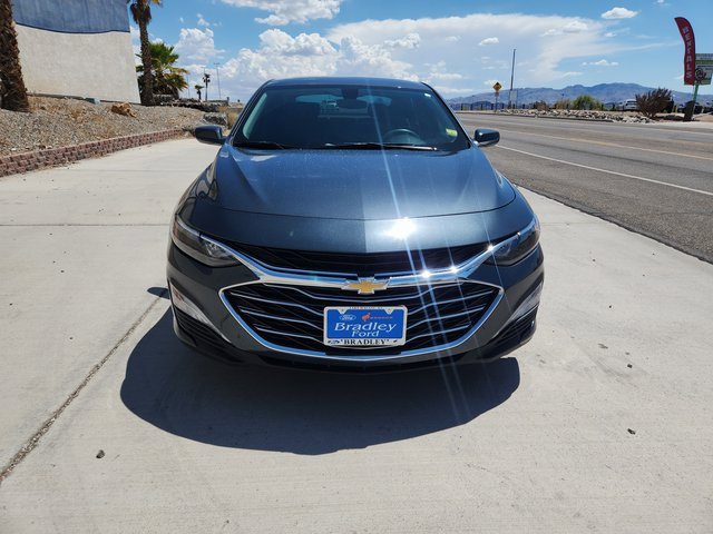 Used 2021 Chevrolet Malibu 1LT with VIN 1G1ZD5STXMF002981 for sale in Havasu City, AZ