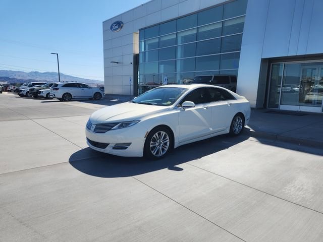 2013 Lincoln MKZ Base
