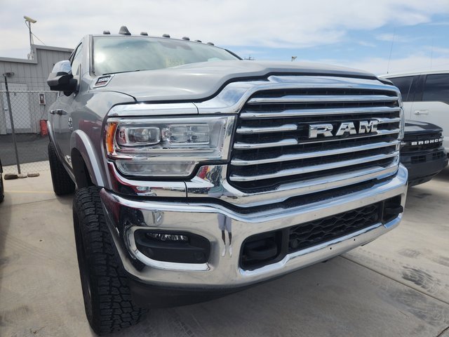 2022 Ram 3500 Longhorn photo 3