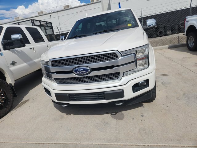 2017 Ford F-150 XLT photo 2