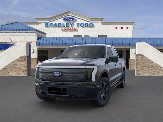 2025 Ford F-150 Lightning photo 2