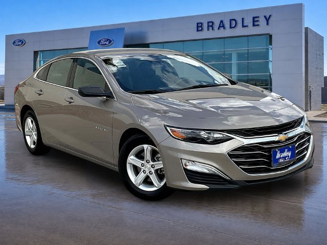 Used 2024 Chevrolet Malibu 1FL with VIN 1G1ZC5ST2RF228149 for sale in Lake Havasu City, AZ