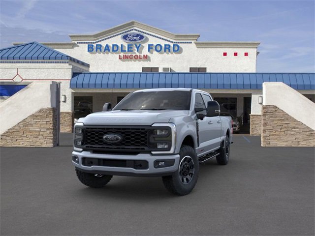 2025 Ford F-250 Lariat photo 2