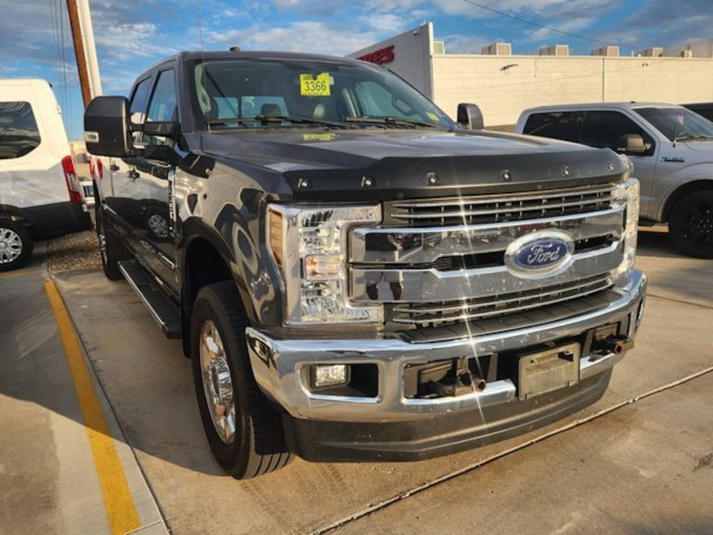 Certified 2018 Ford F-350  Truck Crew Cab