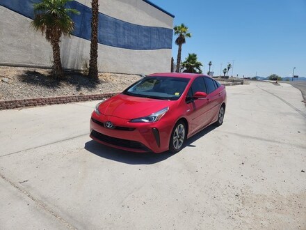 2020 Toyota Prius L Hatchback