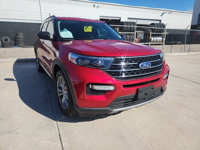 2020 Ford Explorer XLT photo 3